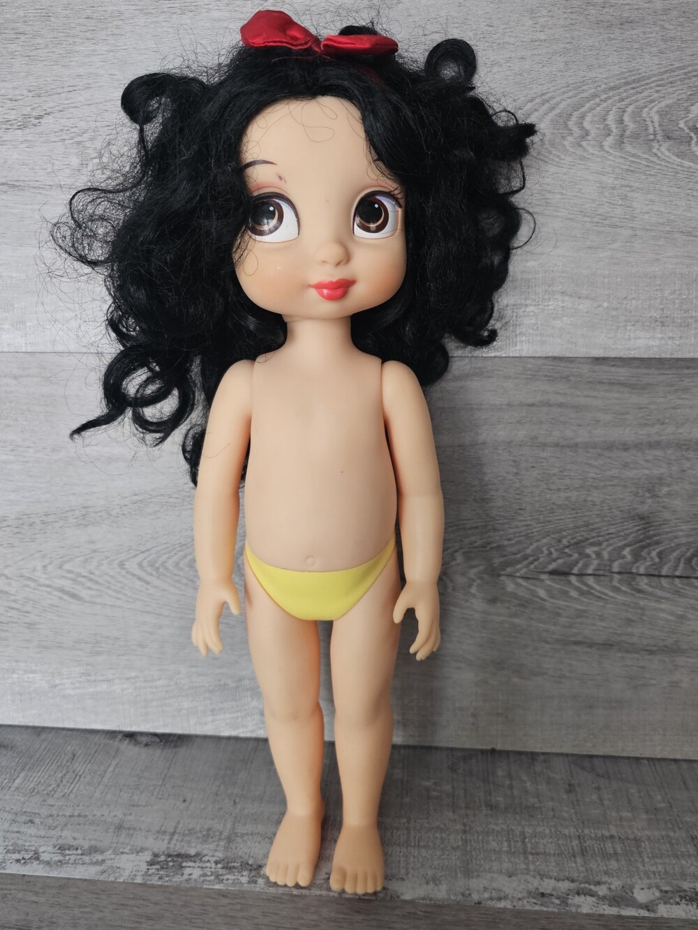 Disney Doll 16" Toddler Snow White W Red Bow Headband